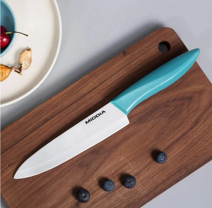 6 Inch Ceramic Chef’s Knife, model 1020052, catalog photograph