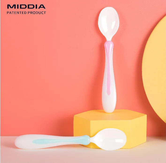Ceramic Baby Spoon, model 1020086, catalog photograph